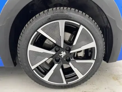 Photo 17 Peugeot 208  Electrique 50 kWh 136ch