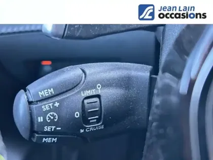 Photo 39 Peugeot 208  PureTech 130 S&S EAT8