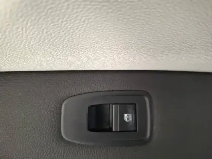 Photo 27 Renault Clio  E-Tech 140 - 21N