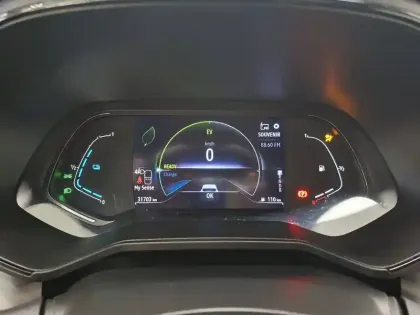 Photo 43 Renault Clio  E-Tech 140 - 21N