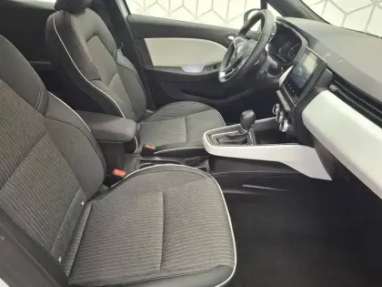 Photo 25 Renault Clio  E-Tech 140 - 21N