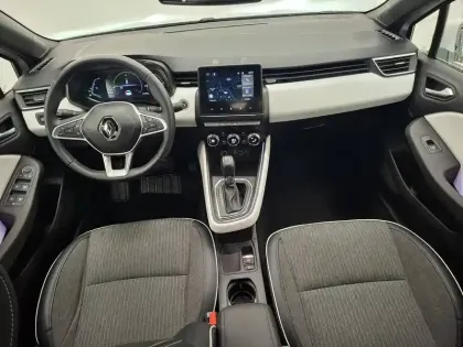 Photo 48 Renault Clio  E-Tech 140 - 21N