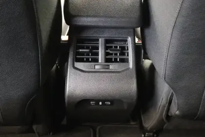 Photo 36 Renault Megane  E-Tech EV60 220 ch optimum charge