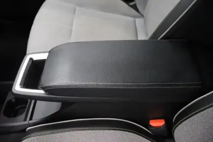 Photo 27 Renault Megane  E-Tech EV60 220 ch optimum charge