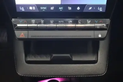 Photo 31 Renault Megane  E-Tech EV60 220 ch optimum charge