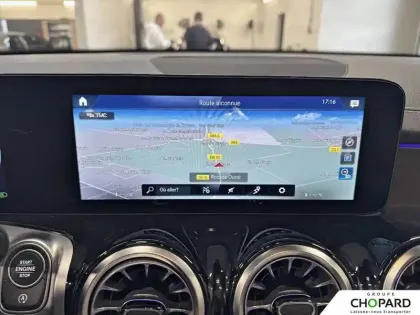 Photo 13 Mercedes GLB  200 d 8G-DCT