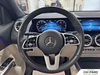 Photo 15 Mercedes GLB  200 d 8G-DCT