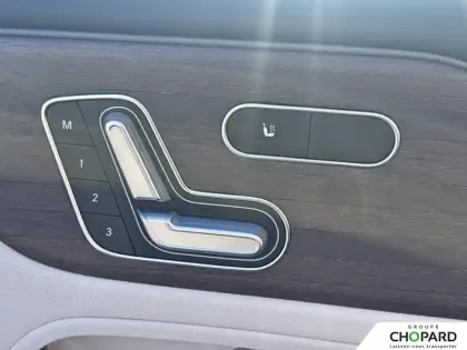 Photo 57 Mercedes GLB  200 d 8G-DCT