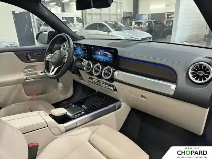 Photo 12 Mercedes GLB  200 d 8G-DCT