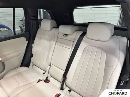 Photo 17 Mercedes GLB  200 d 8G-DCT