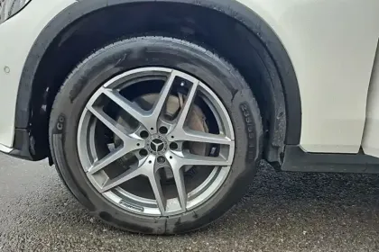 Photo 12 Mercedes Classe GLC  220 d 9G-Tronic 4Matic