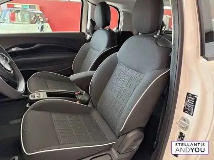 Photo 8 Fiat 500  3+1 e 95 ch