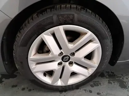 Photo 56 Renault Clio Gén. V (BJA) Ph2 Evolution 5