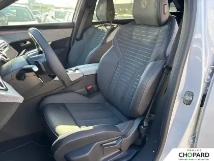 Photo 16 Peugeot 5008  Hybrid 145 ch e-DCS6