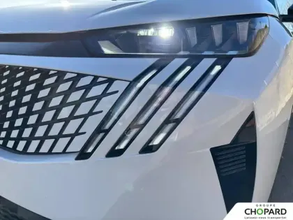 Photo 9 Peugeot 5008  Hybrid 145 ch e-DCS6