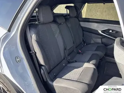 Photo 27 Peugeot 5008  Hybrid 145 ch e-DCS6