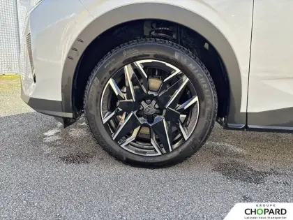 Photo 8 Peugeot 5008  Hybrid 145 ch e-DCS6