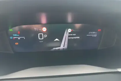 Photo 76 Peugeot 208  Hybrid 100 e-DCS6