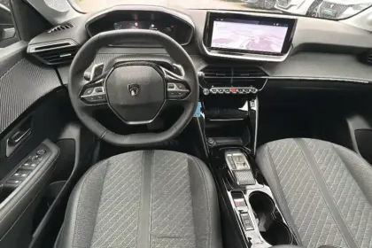 Photo 74 Peugeot 208  Hybrid 100 e-DCS6