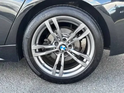 Photo 7 BMW Serie 3 320d 190 ch