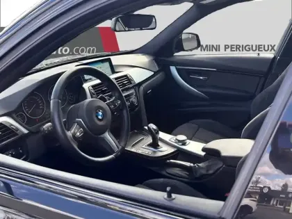 Photo 33 BMW Serie 3 320d 190 ch