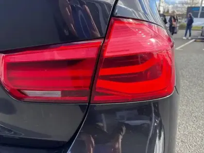 Photo 32 BMW Serie 3 320d 190 ch