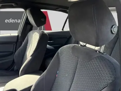 Photo 31 BMW Serie 3 320d 190 ch