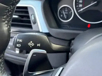 Photo 62 BMW Serie 3 320d 190 ch