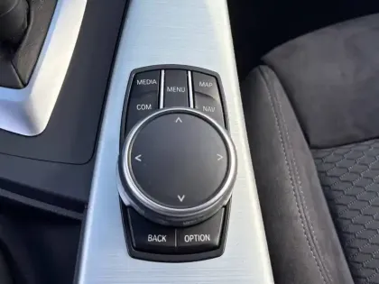 Photo 25 BMW Serie 3 320d 190 ch