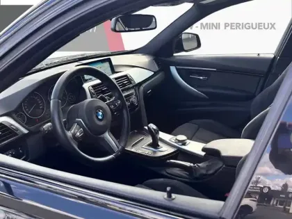 Photo 73 BMW Serie 3 320d 190 ch