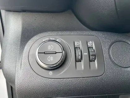 Photo 53 Opel Combo Gén. IV Ph2 Base 4