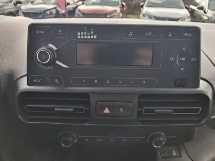 Photo 46 Citroën Berlingo Gén. III Ph1 NG Feel 5