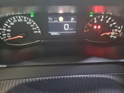 Photo 30 Peugeot 2008 Gén. II Ph1 NG Style 5