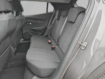 Photo 11 Peugeot 2008  PureTech 130 S&S EAT8