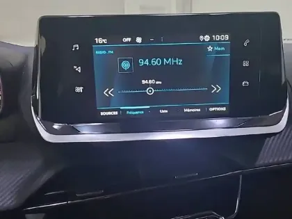 Photo 39 Peugeot 2008 Gén. II Ph1 NG Style 5