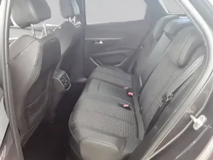 Photo 11 Peugeot 3008 Gén. II Ph2 Roadtrip 5