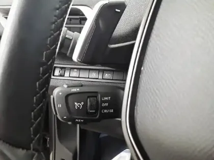 Photo 20 Peugeot 3008 Gén. II Ph2 Roadtrip 5