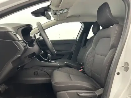 Photo 26 Renault Clio  E-Tech full hybrid 145