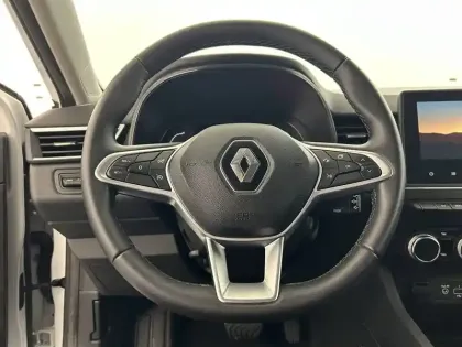 Photo 32 Renault Clio  E-Tech full hybrid 145