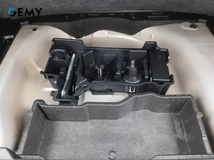 Photo 106 Peugeot 2008  PureTech 130 S&S EAT8