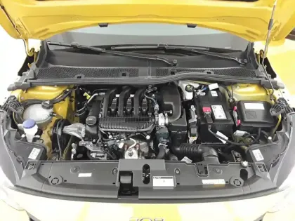 Photo 24 Peugeot 208  PureTech 75 S&S BVM5