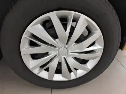 Photo 12 Peugeot 208  PureTech 75 S&S BVM5