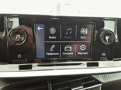 Photo 42 Peugeot 208 Gén. II Ph1 NG Like 5