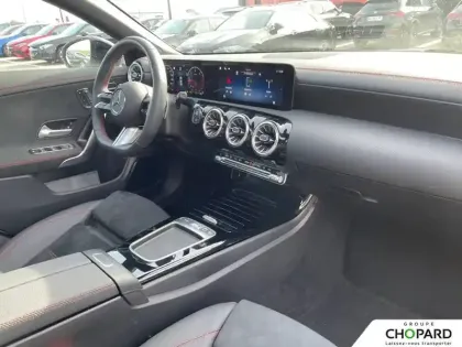 Photo 12 Mercedes CLA  Coupé 200 d 8G-DCT