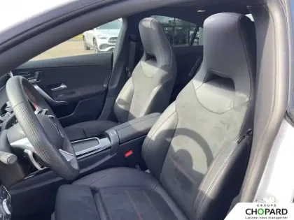 Photo 10 Mercedes CLA  Coupé 200 d 8G-DCT