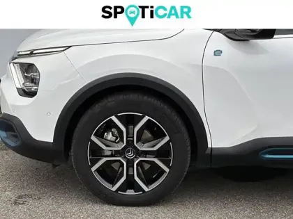 Photo 40 Citroën C4 e- 136 ch Automatique