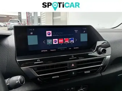 Photo 27 Citroën C4 e- 136 ch Automatique