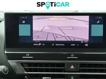 Photo 12 Citroën C4 e- 136 ch Automatique