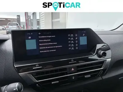 Photo 33 Citroën C4 e- 136 ch Automatique