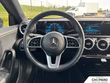 Photo 15 Mercedes Classe A  180 7G-DCT